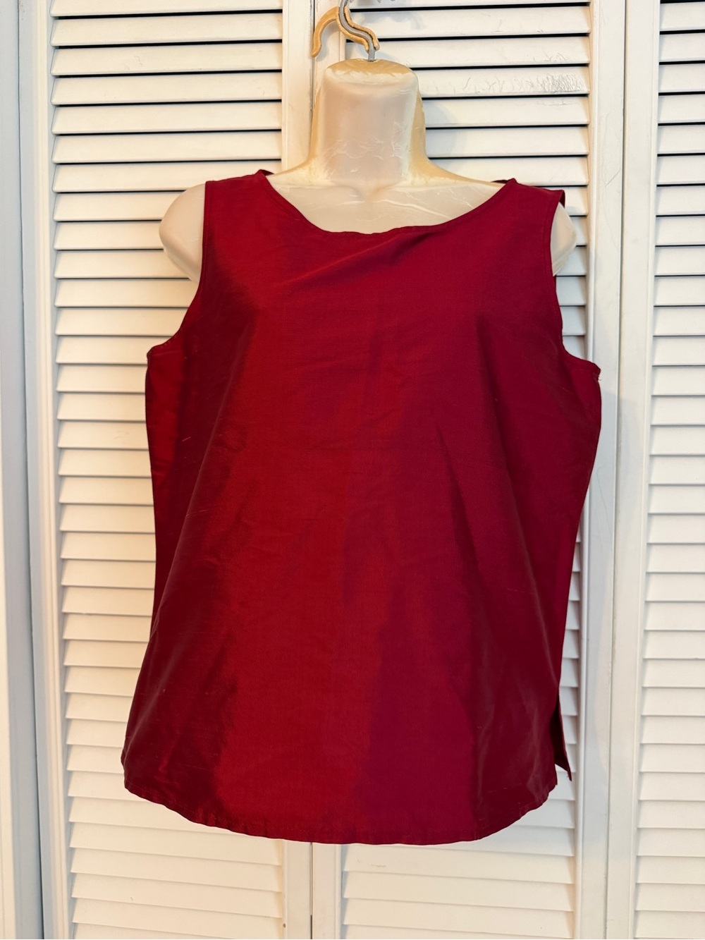 VTG 90s Silk Red Sleeveless Top Small Boxy Shell Minimalist Evening Going Out
